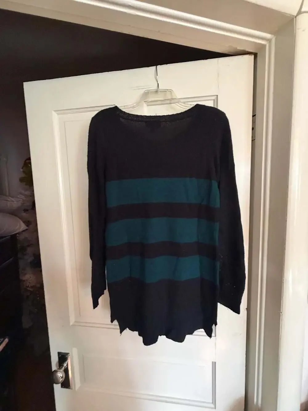 AB Studio Women's Black and Green Striped Long Sleeve Sweater Tunic